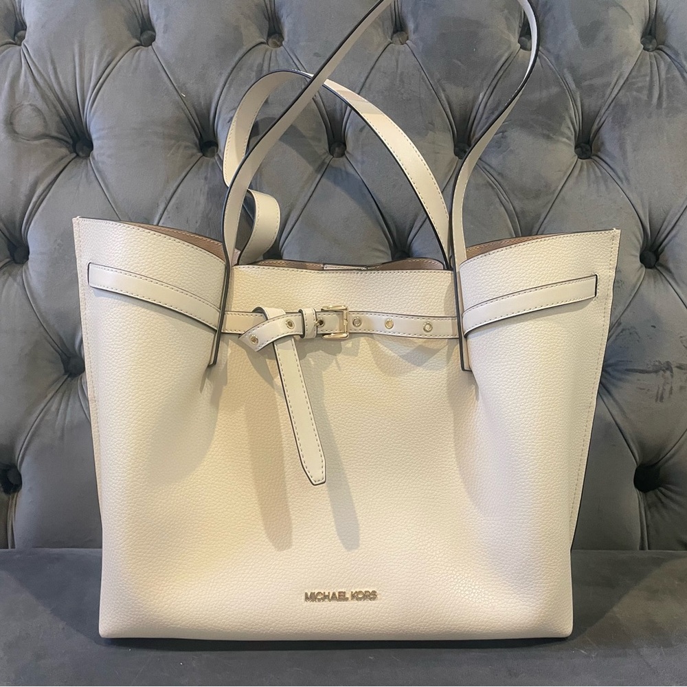Michael Kors Emilia Large Pebbled Leather Cream Tote NWT